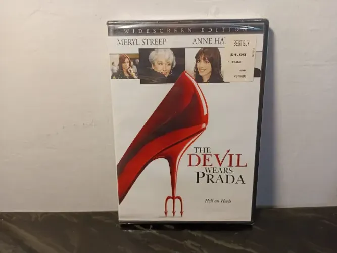 Dvd the devil wears prada importado (lacrado)