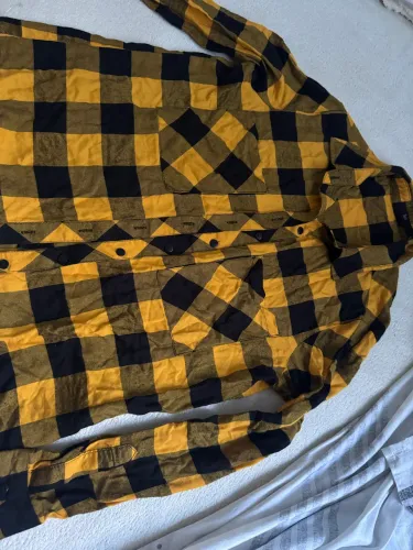 Camisa quadriculada nova P