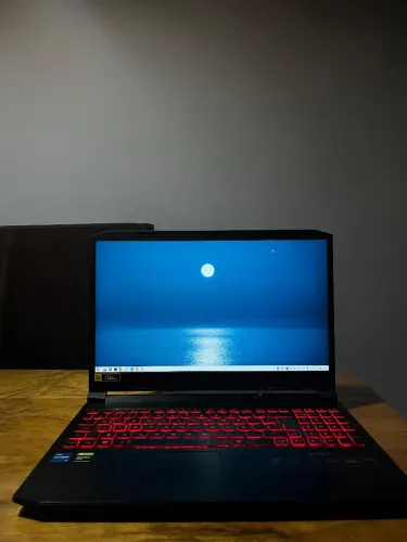 Notebook Acer Nitro 5 | i5 11ª Ger. | GTX 1650 | 16GB RAM | Tela 144Hz