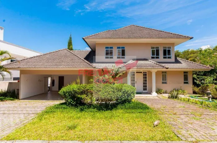 Casa com 4 dormitórios à venda - Campo Comprido