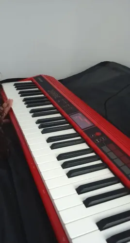 Teclado Roland go: keys