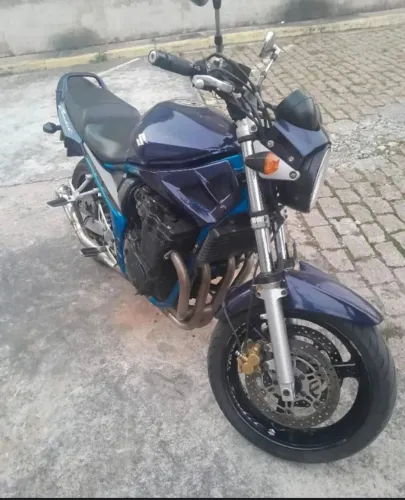 Suzuki Bandit 650S 2007/2008 - 4 cilindros - Documentação em dia