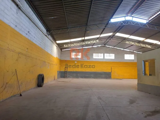 Galpão Comercial para Aluguel com 400 m² no Bairro Castelo, Belo Horizonte