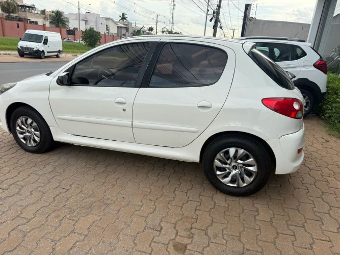 Imagem de Peugeot 207 Active 1.4 Flex 8V 5P 2015