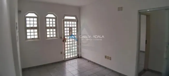 Casa para alugar em Campinas, Jardim García, com 7 quartos, com 170 m²