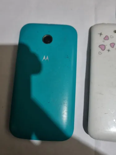 Vendo celulares para concerto ou retirada de peças/ origem licita_ moto e/ samsung etc
