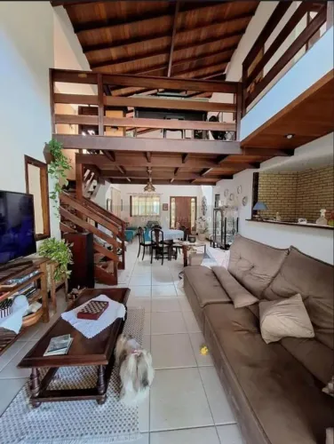 Casa Condomínio Uba Oportunidade 4 quartos, piscina