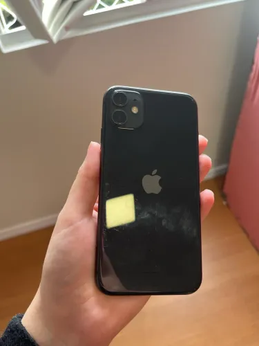 iPhone 11