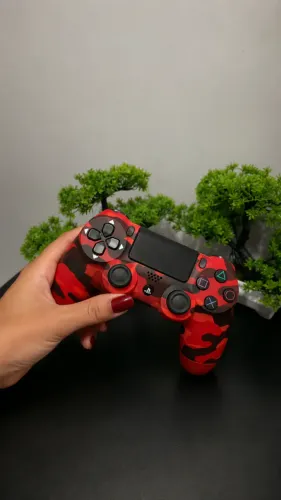 Controle de PS4 Camuflado Vermelho