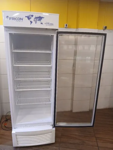 Freezer Vertical Fricon 565L