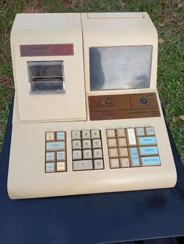 Caixa registradora antiga