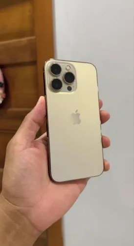 IPhone 13 pro dourado 128gb 06 meses de garantia 
