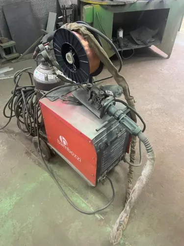MAQUINA DE SOLDA MIG MAG TMC 370 E COM CILINDRO