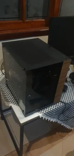 Gabinete gamer AQUÁRIO PRA SAIR RAPIDO!!!!