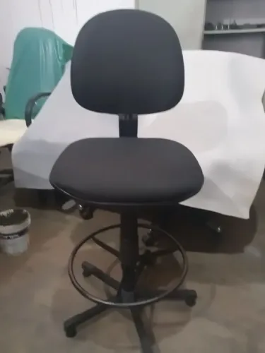 CADEIRA TIPO CAIXA