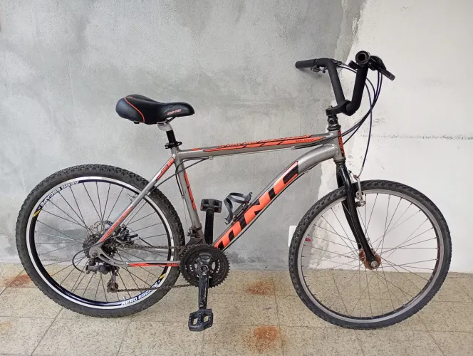 Bicicleta MNC aro 26 ( ALUMÍNIO)