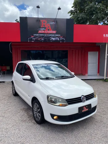 Volkswagen Fox 1.0 MI Total Flex 8V 5P 2014