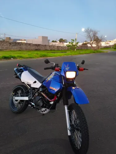 SUZUKI DR 650 