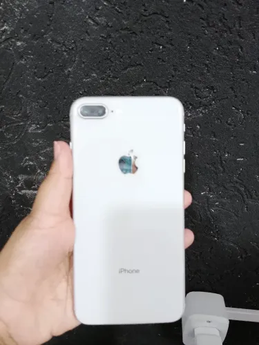 Vendo iPhone 8 plus