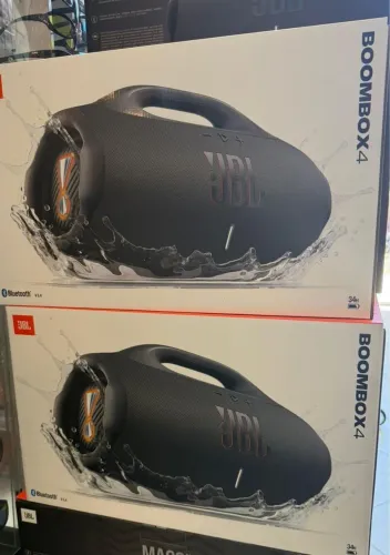 JBL bombox 4