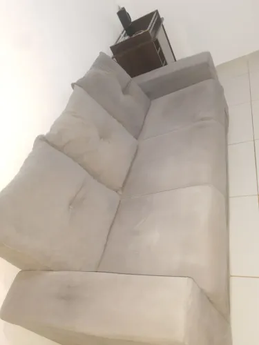 Vendo um sofá 3 lugares