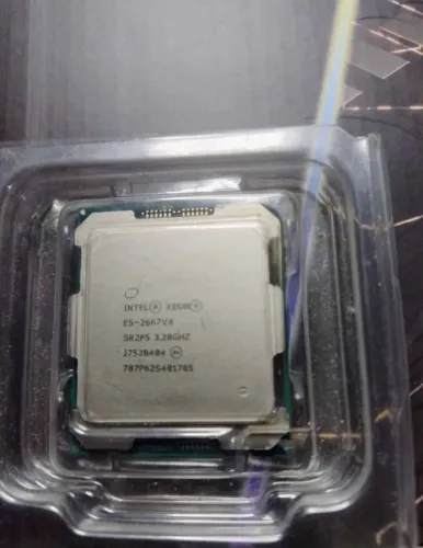 Processador xeon x99 2667 v4 bom para jogos