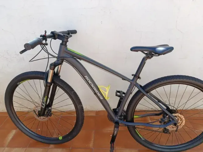 Bicicleta Mtb St500 Aro 29 Transmissão Shimano Rockrider ( NOVINHA )