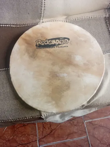 Pele de couro aro 18 empachada 