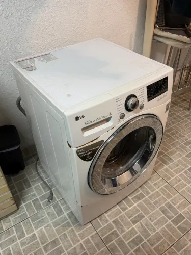 Lava e Seca LG