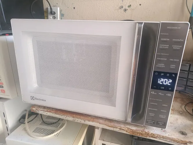 Microondas 220v 36L (entrego)