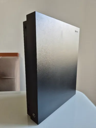 XBOX One X