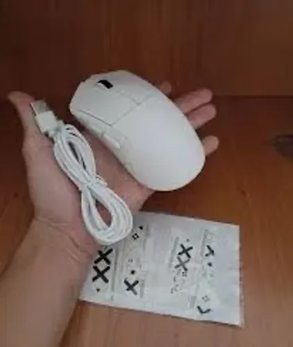 Mouse Gamer RS7 Smailwolf Branco