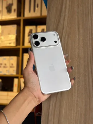 Case Acrílica Transparente para iPhone