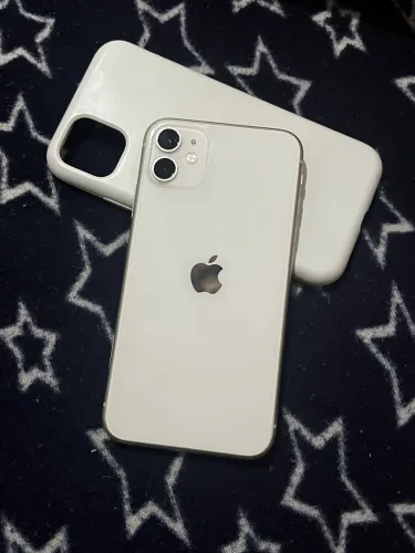 iPhone 11 branco 