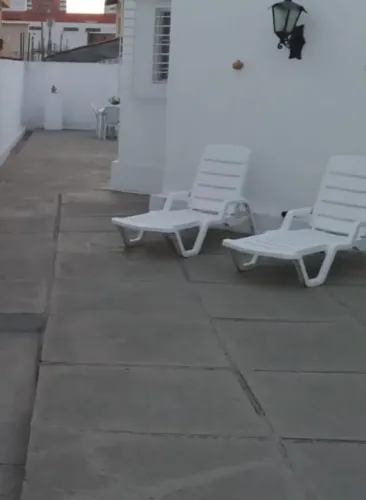 Cadeira de Piscina na caixa 2 por 600