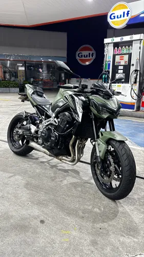 Z900