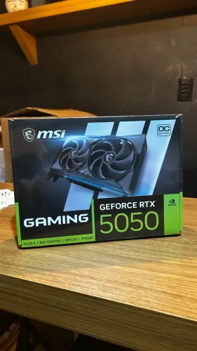 (Últimas disponíveis) RTX 5050 Gaming MSI (NOVA) Placa de vídeo
