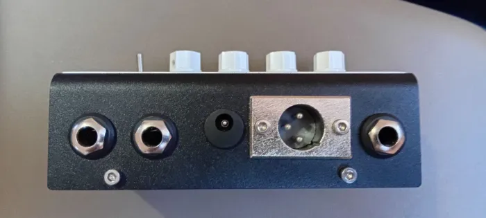 Vendo CSS PREAMP - GUITARRA EM LINHA, SIMULADO... 