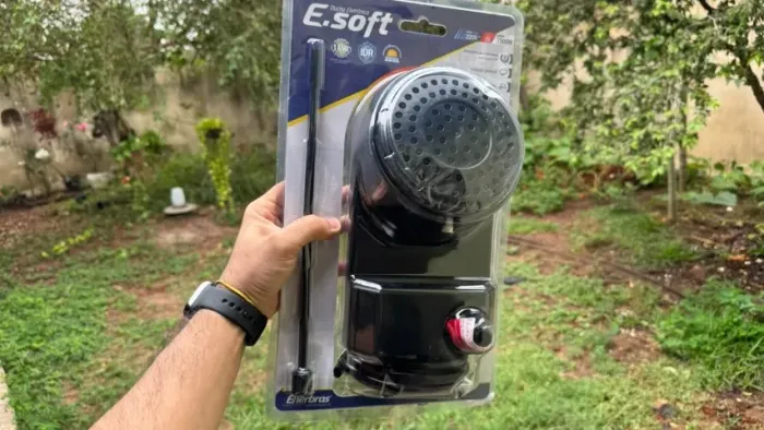 Chuveiro Ducha Eletrônica Enerbras E-Soft 7500W 220V Preta - Nova