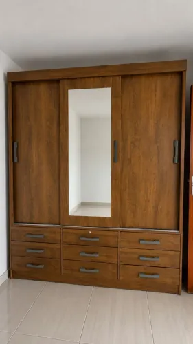 Guarda Roupa Casal
