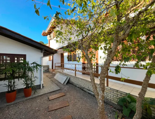 Casa para aluguel, 1 quarto, 1 vaga, SAMBAQUI - Florianópolis/SC