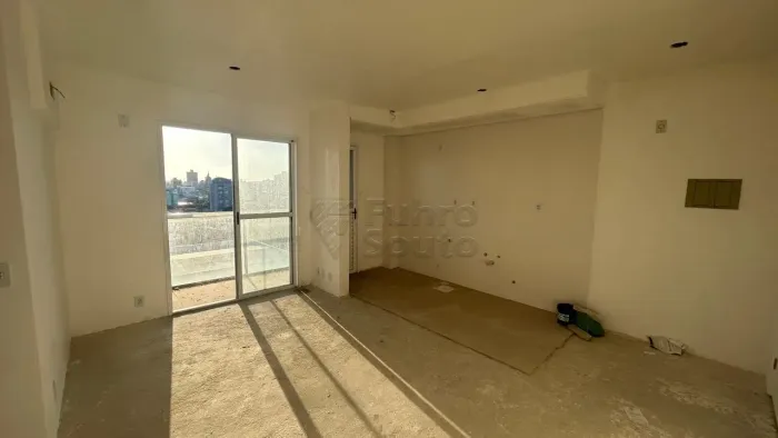 Apartamento de 2 Dormitórios com Suíte e Sacada com Churrasqueira no Centro