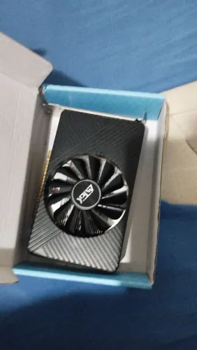 GTX 550 2gb ti novinha 
