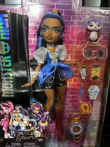 Robecca g3 Monster High