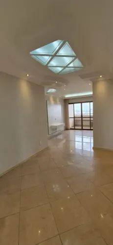 Apto 3 dorms (1 suíte), 2 vagas e lazer clube no Cambuci/Aclimação