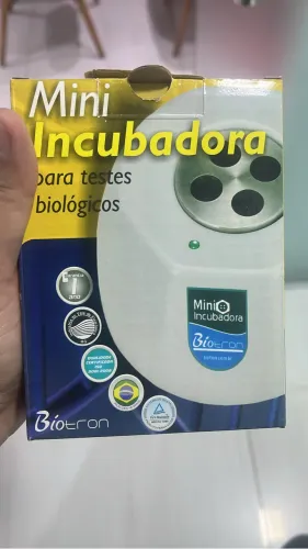 Mini incubadora 