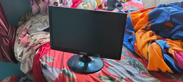 Monitor Samsung 19' polegadas LEIA A DESCRIÇÃO!!!!