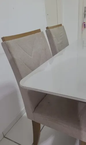 Mesa de Jantar Usada