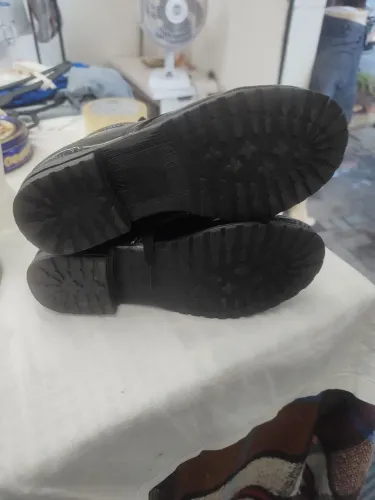 Botinha preta de menina número 31
