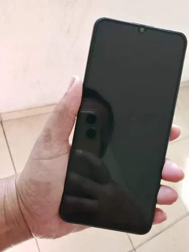 Vendo Realme note 60x , 1 mês e meio de uso 600$ aceito troca por tv